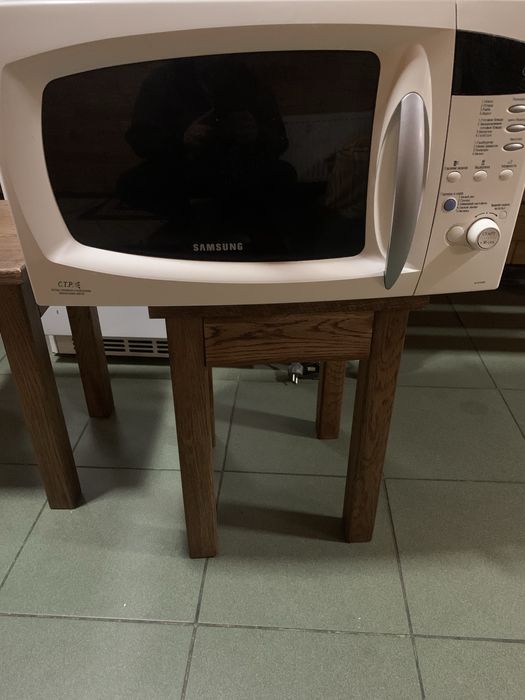 Мікрохвильова піч Samsung