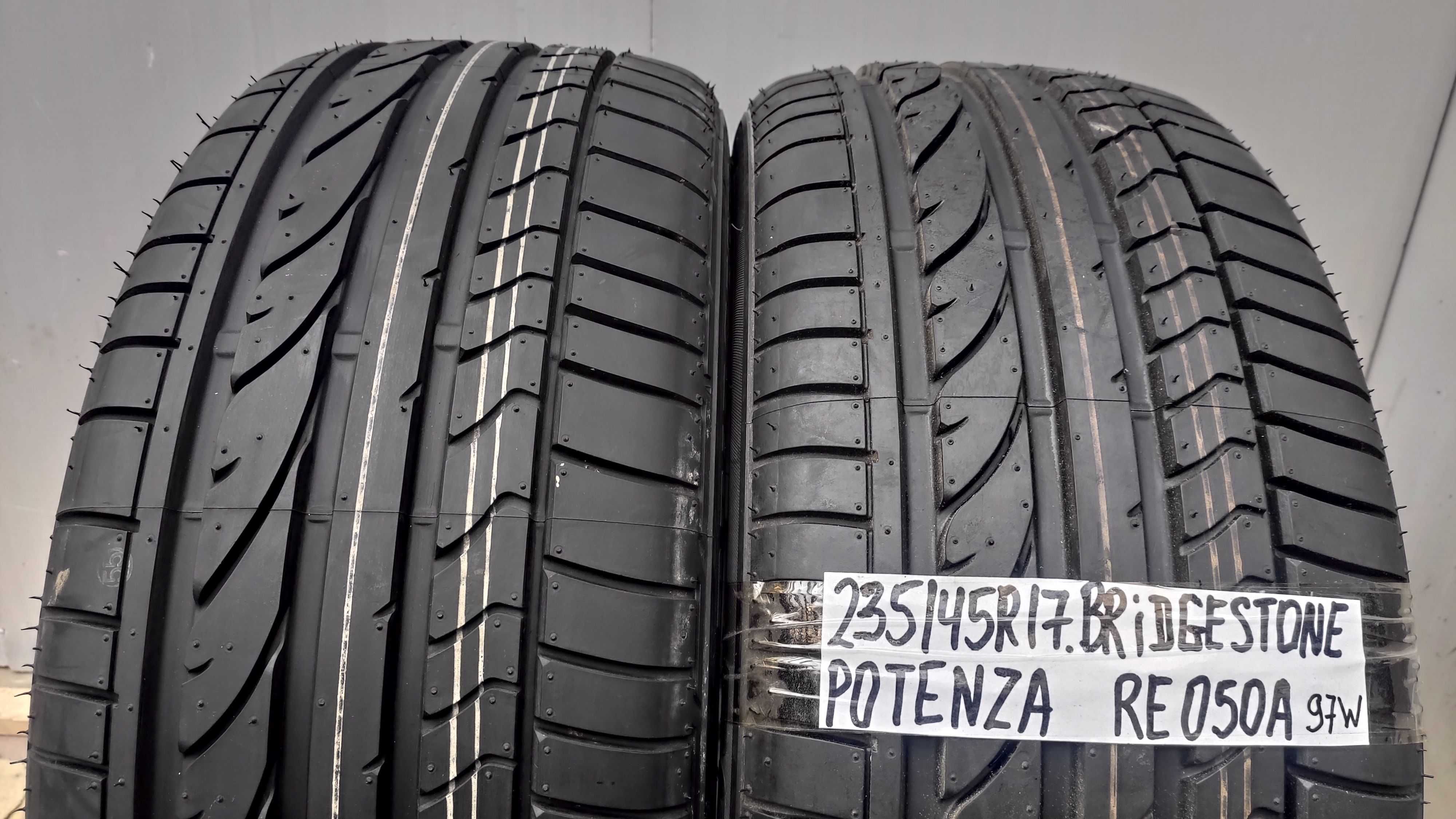 шини 235/45 R17 Dunlop Sport Maxx . 99%. Німеччина. Зима