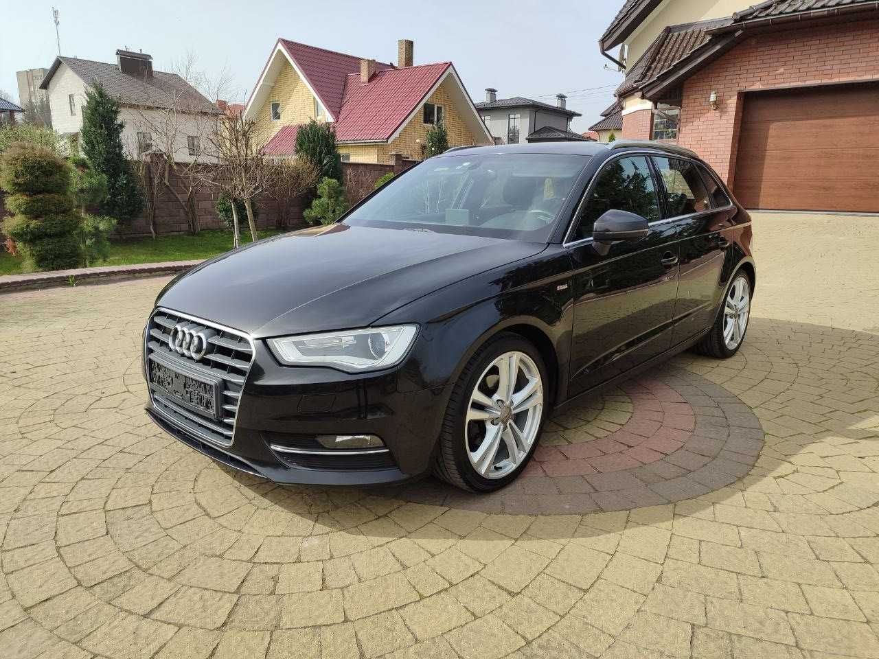 Audi A3 S-Line 2013 хетчбек