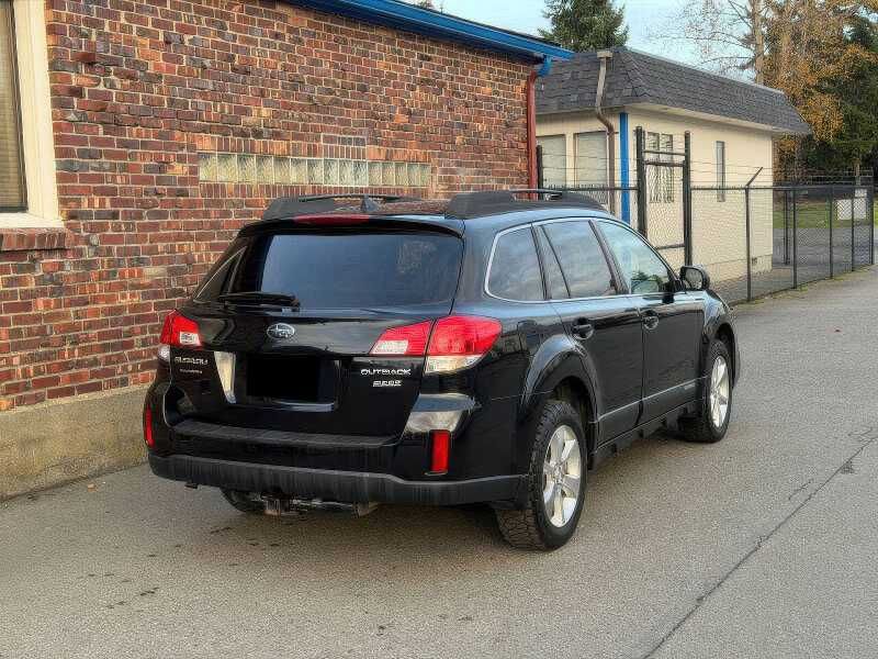 2013 Subaru Outback 2.5i Limited