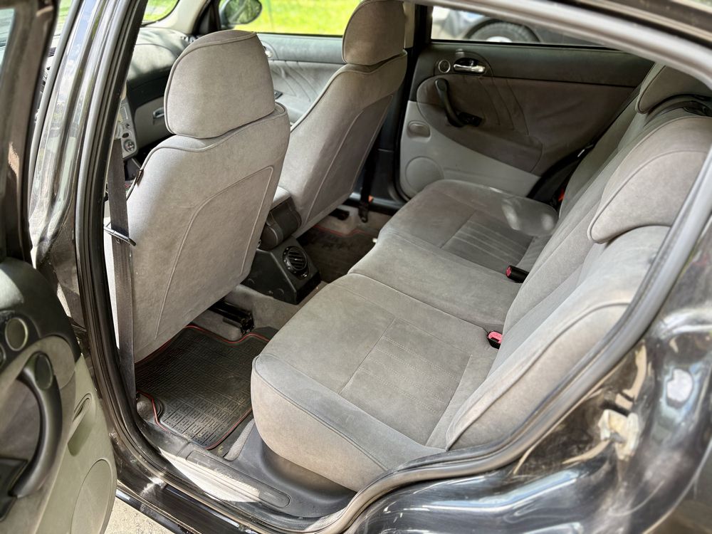 Alfa Romeo 147 1,6 benzyna