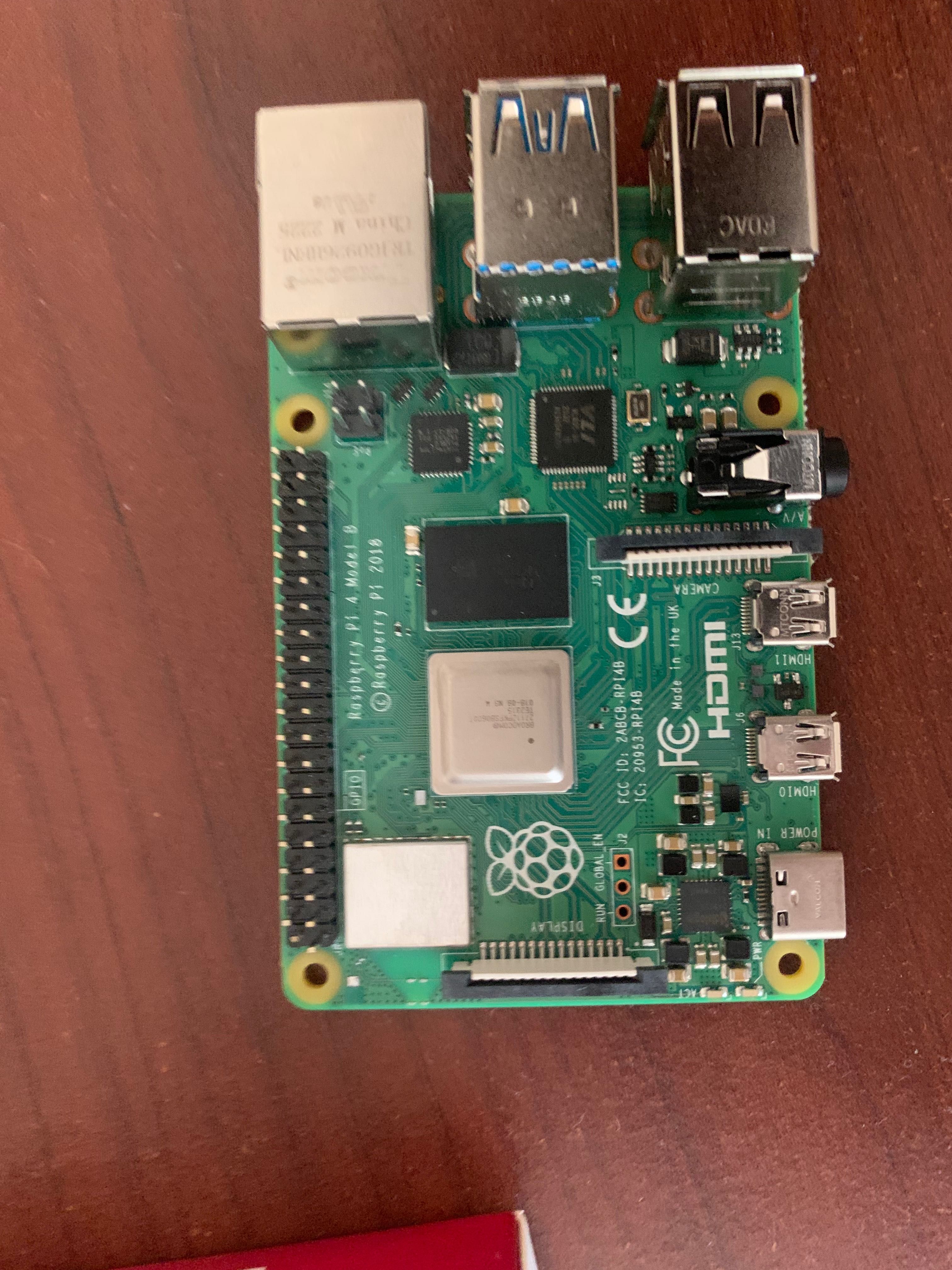 Raspberry Pi4 B model, 4gb, hdmi karta 256gb