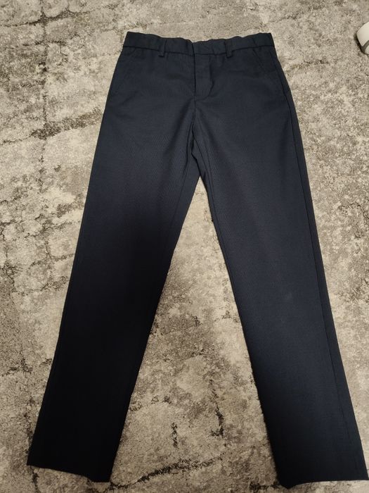 Eleganckie spodnie z materiału r 146 cool club