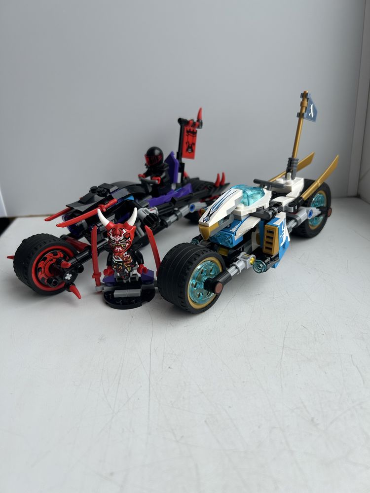 Набір Lego NINJAGO вуличні гонки змій (70639)