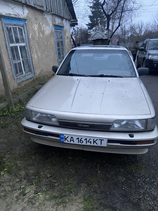 Тойота камрі 2.0 газ/бензин