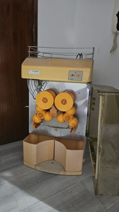 Máquina de sumos de laranja