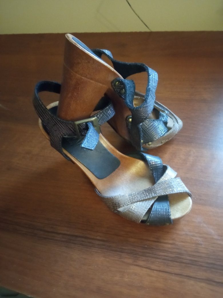 Buty włoskie Venezia r.36