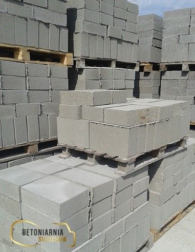 Bloczki betonowe 30 x 25 x 12 cm fundamentowe
