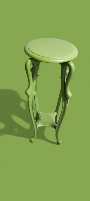 Floreira escultural verde lima