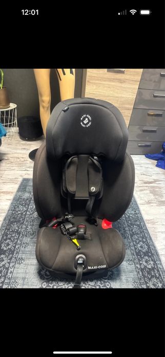 Fotelik samochodowy Maxi Cosi Titan
