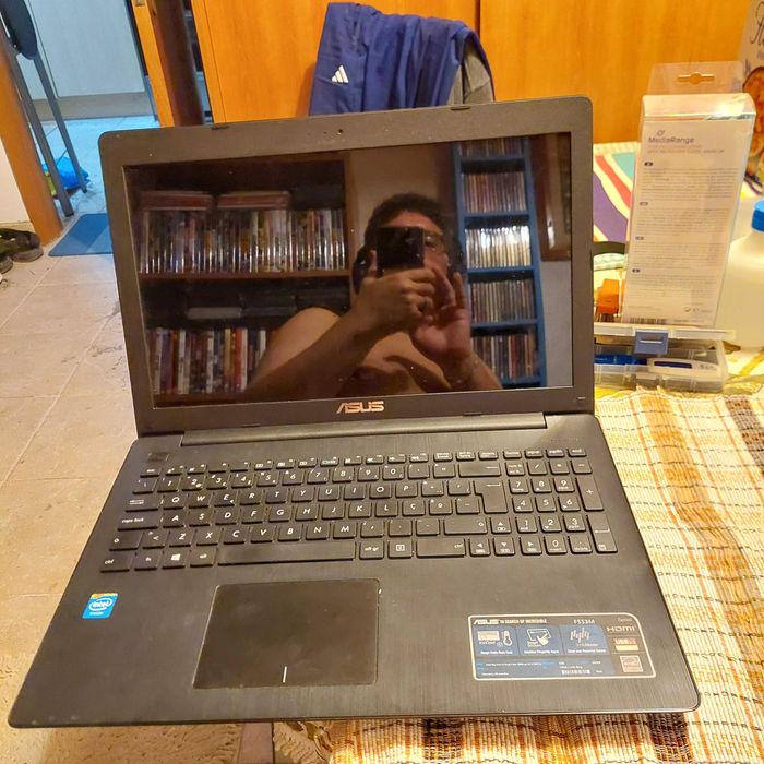 Portátil Asus F553M sem HDD e Carregador: Avariado