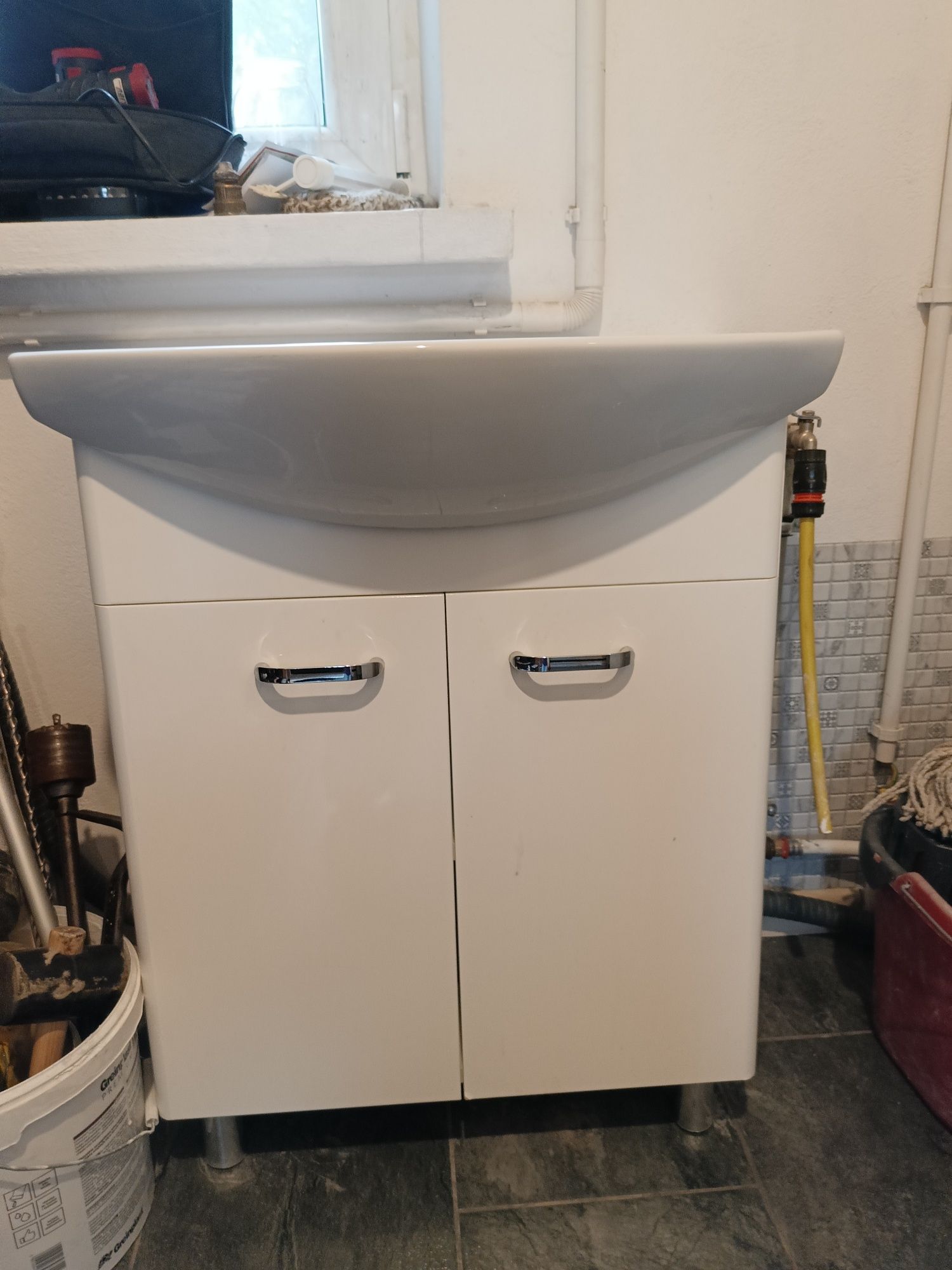 Umywalka łazienkowa Cersanit 64 cm + szafka łazienkowa