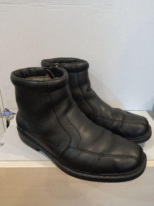 Продам мужские кожаные зимние ботинки на меху Foot club