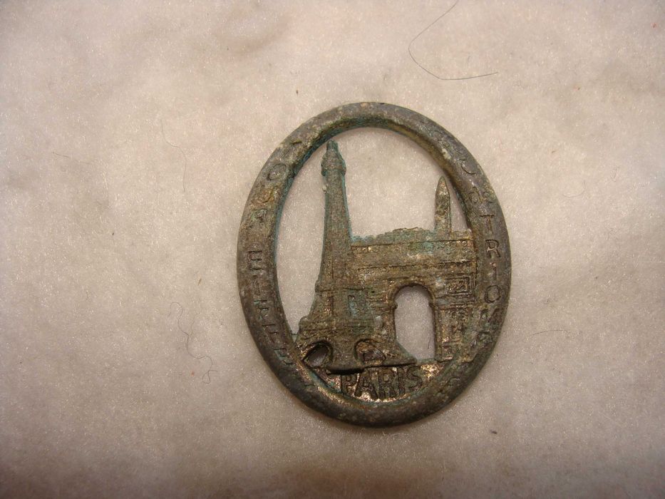 Medalha/Acessório Porta Chaves Paris