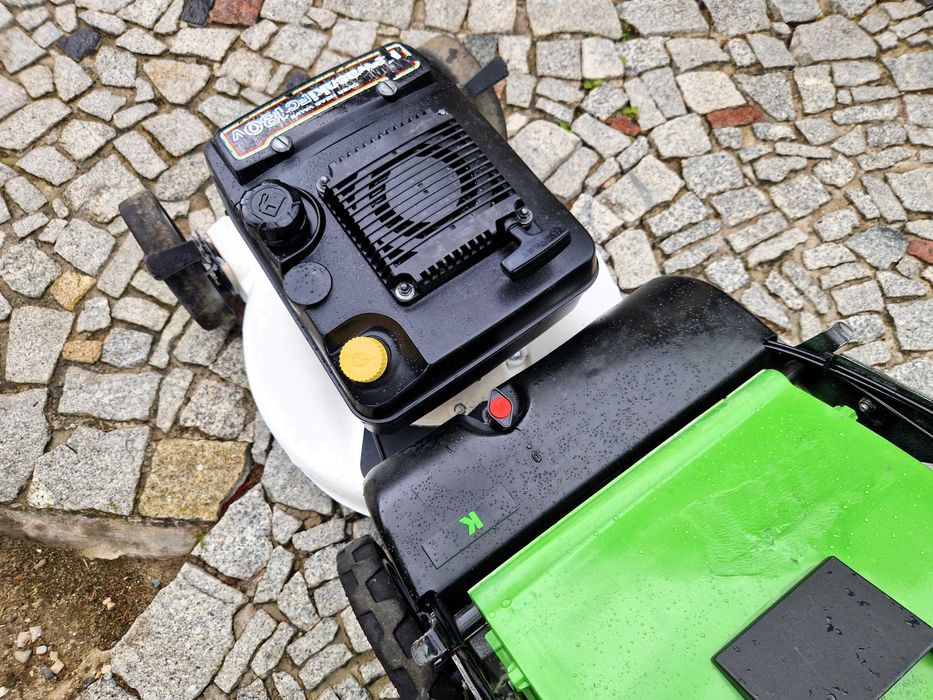 Kosiarka spalinowa ETESIA 6KM KAWASAKI bieg do tyłu napęd -PROFESJONAL