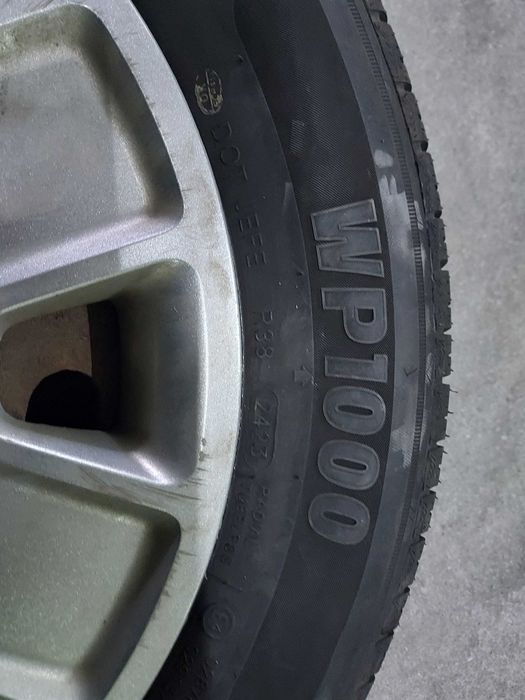 Koła z oponami zimowymi 195/65 R15