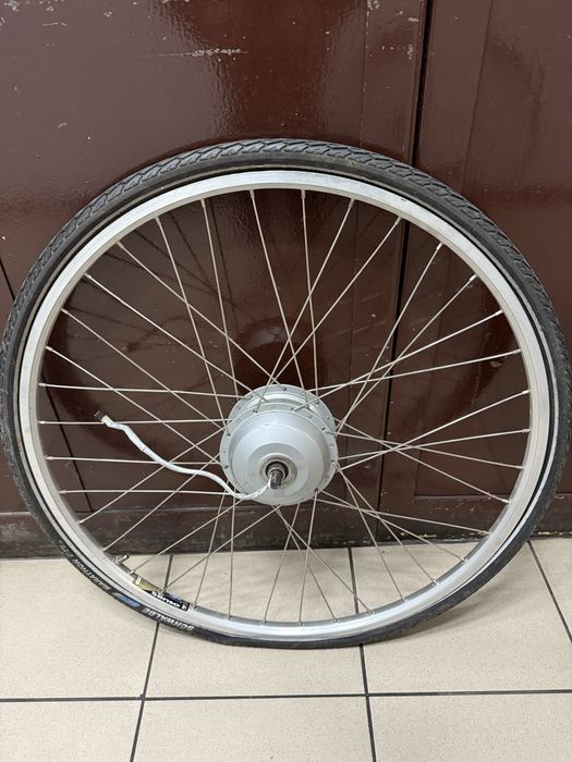 Koło do roweru elektrycznego Gazelle przód 28” 250W