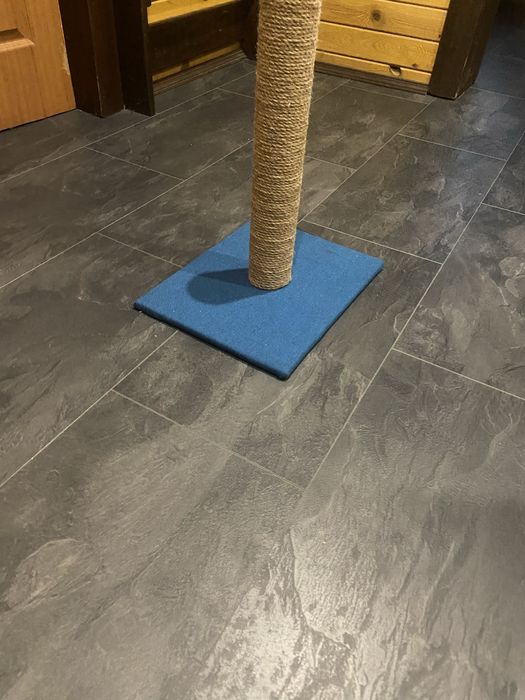 Продам кігтеточку