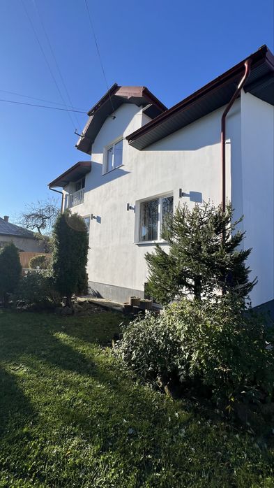 Продається будинок у центрі міста Стрий