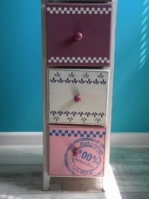 Szafka  z szufladami postarzana Unikat