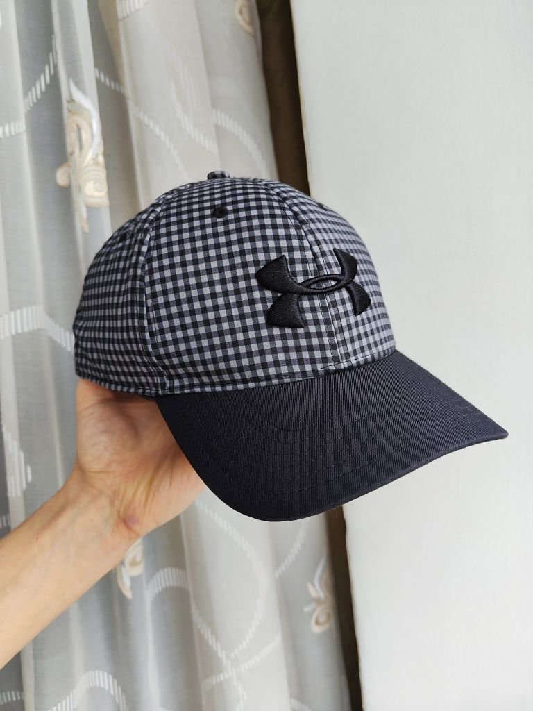 Кепка бейсболка Under Armour XL 59-61 оригінал легка кепка under armou