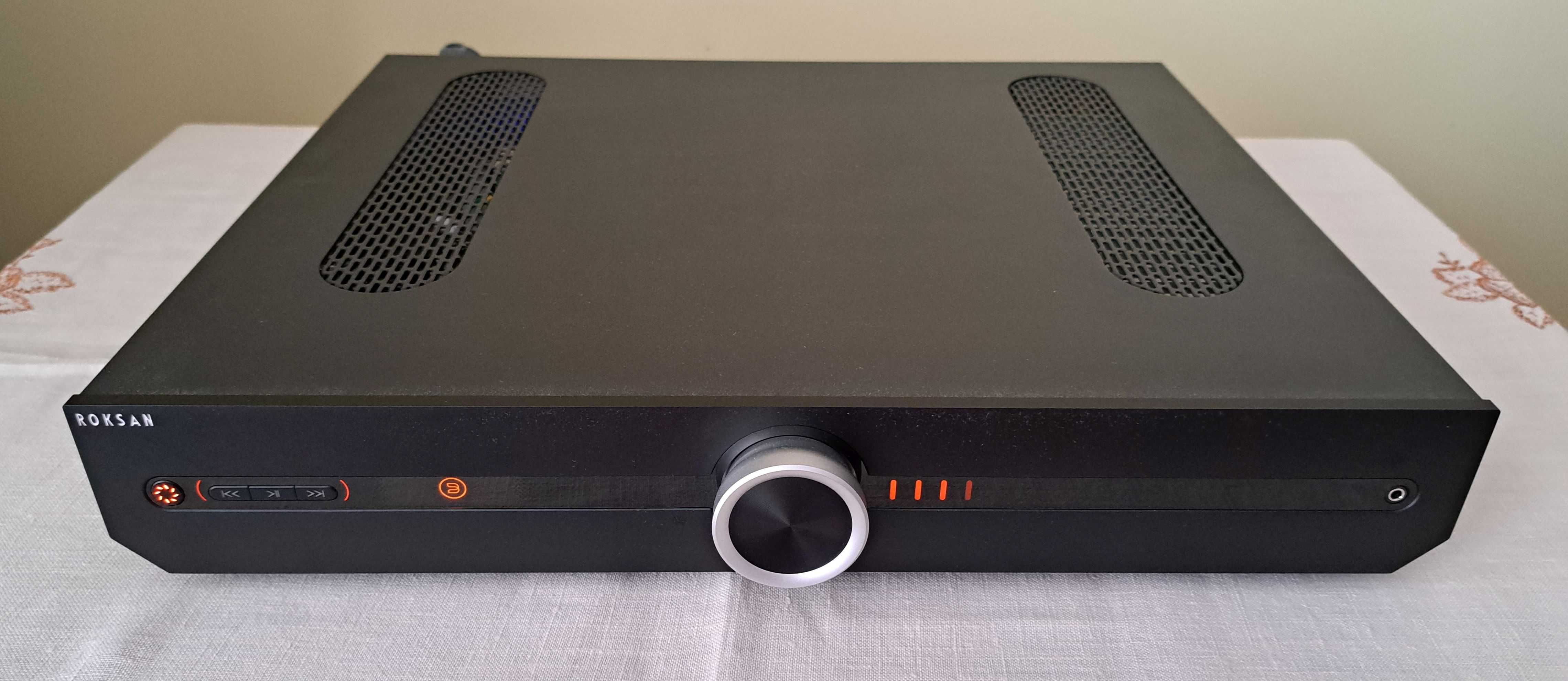 Roksan Attessa Streaming Amplifier