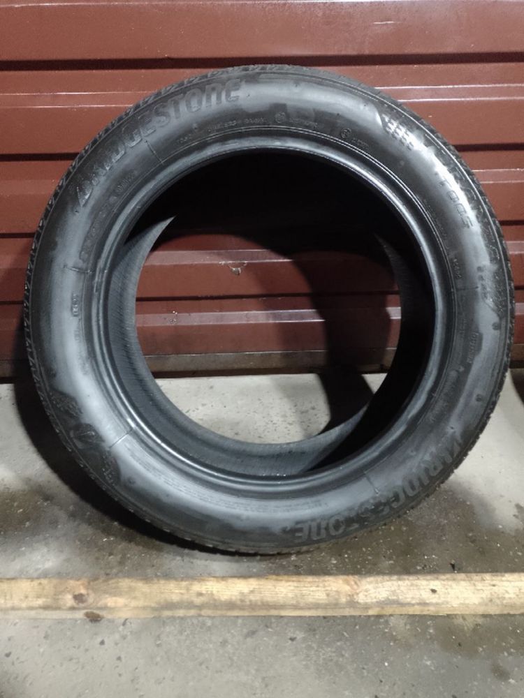 Резина Шини 215 55 R17 Bridgestone Turanza 005