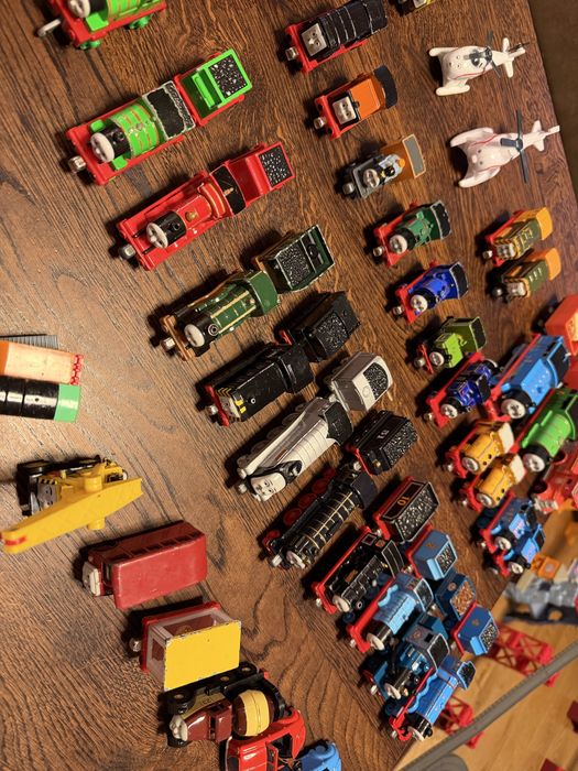 FGR22 Tomek i przyjaciele super stacja superstation thomas mega zestaw