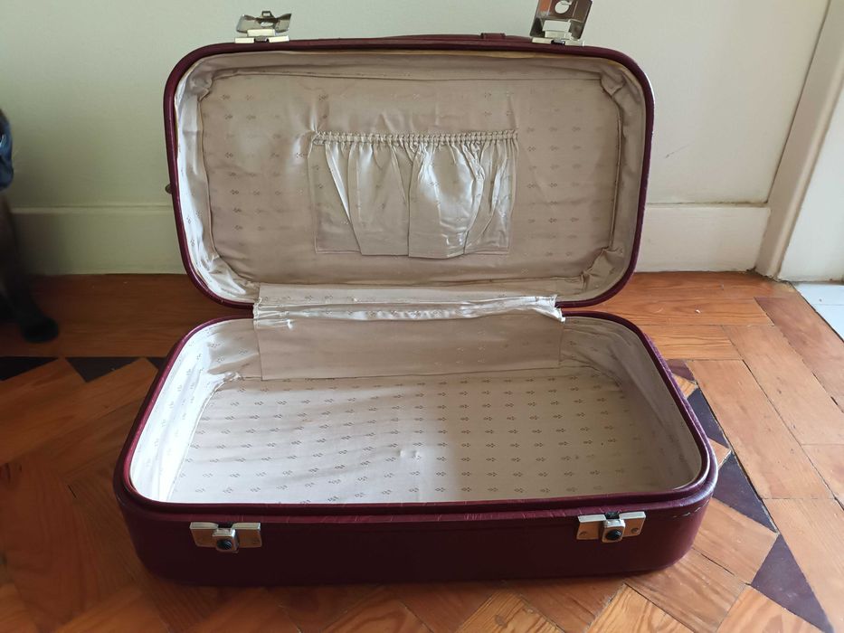 Mala e saco de viagem