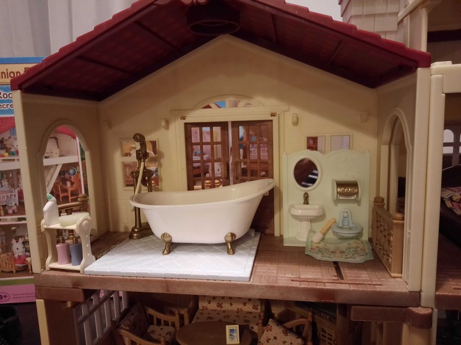 Sylvanian Families, 5708; miejski domek + wyposażenie