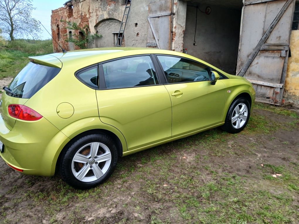 Seat Leon 1.4 Mpi 2009r 115tys