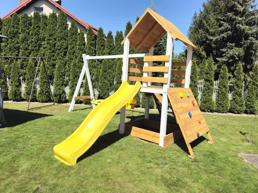 Plac zabaw model "A" - Domek - Zjeżdżalnia - Huśtawka