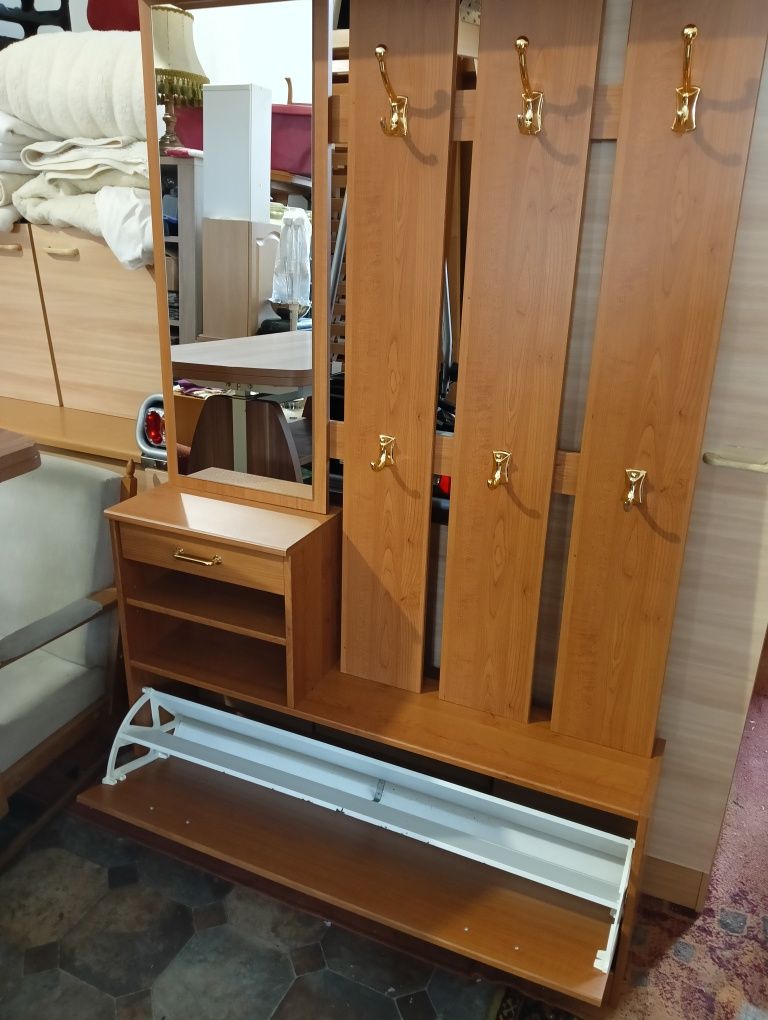 Meble na przedpokój,szafka na buty