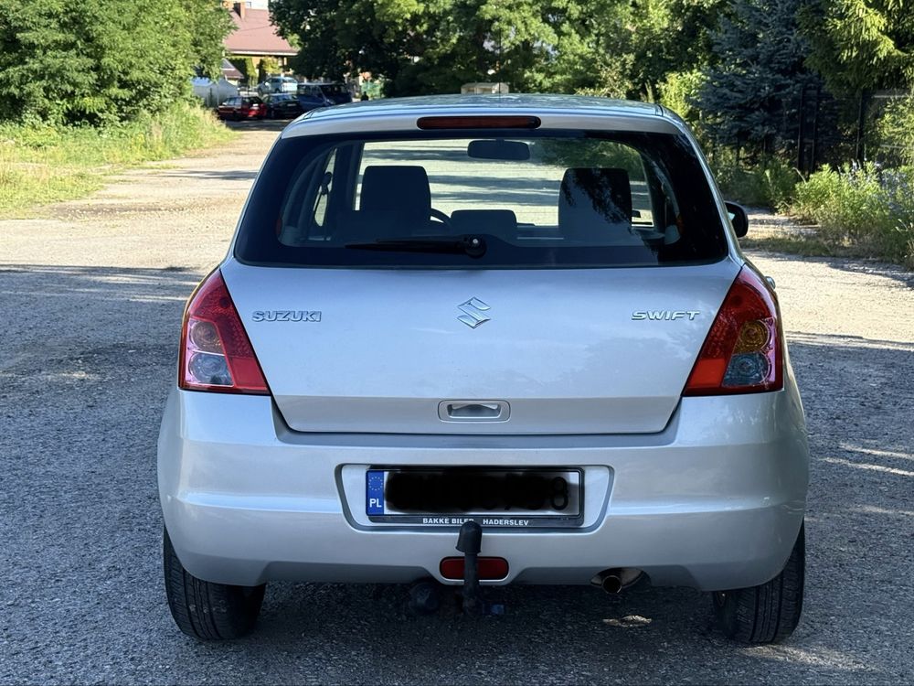 Suzuki swift 1.3 d bez dpf webasto 5 d alu hak sprawny zdrowy zamiana