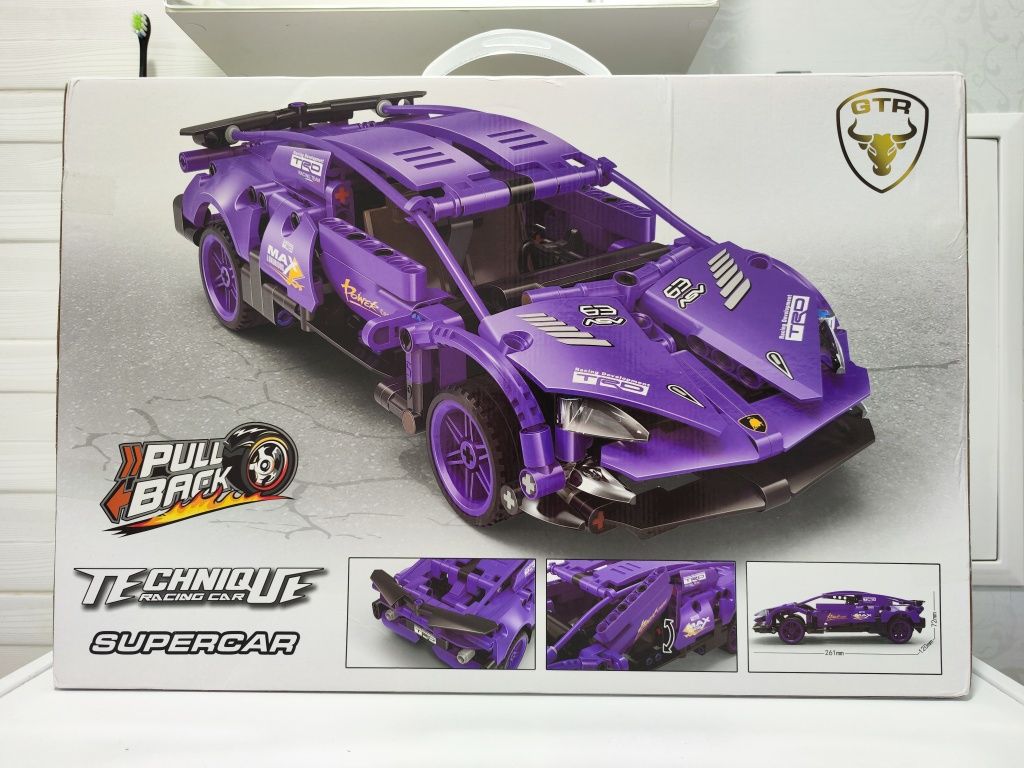 Крутой конструктор Lamborghini Purple. Новенький. На 369 деталей.