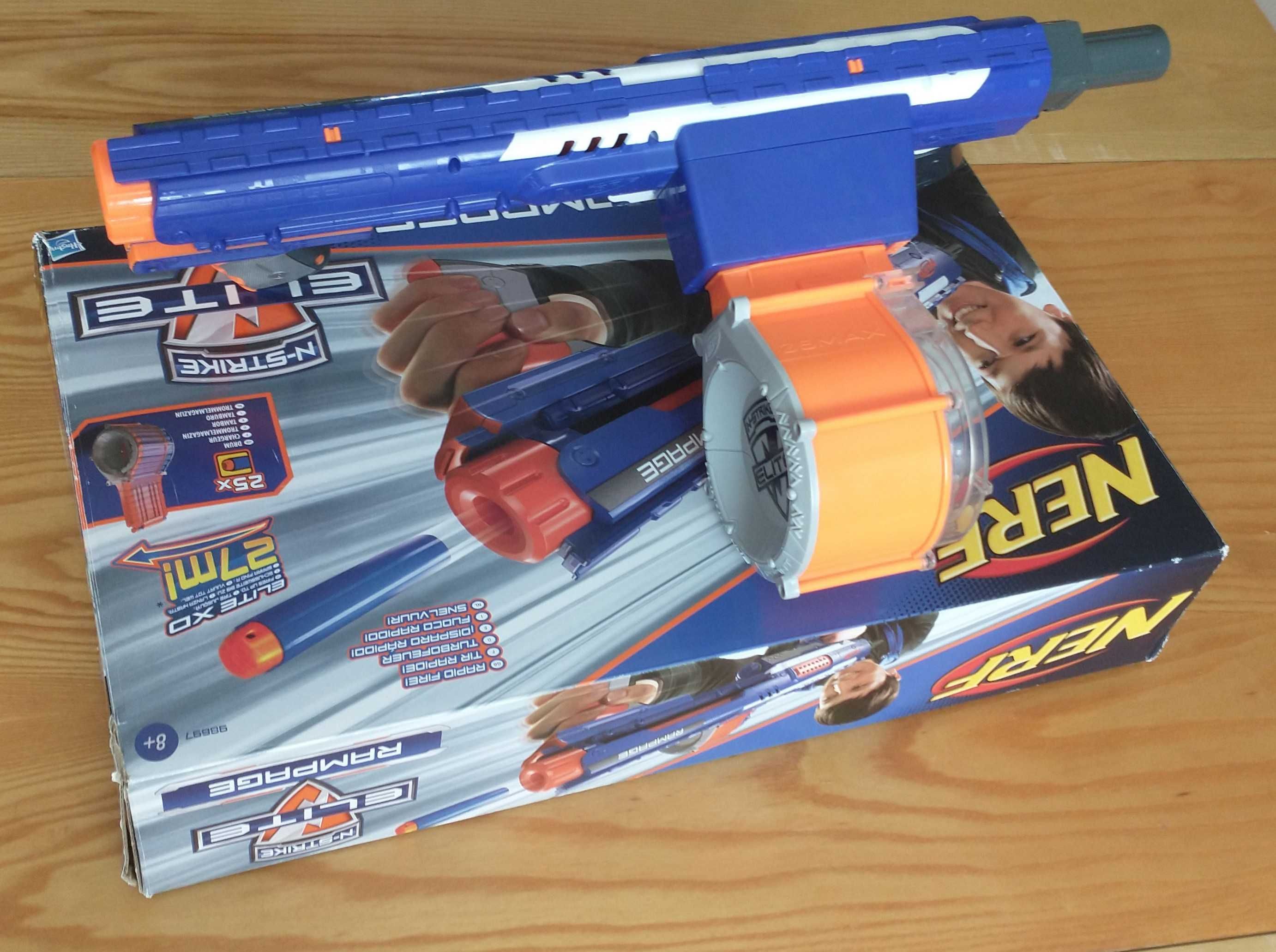 Wyrzutnia Nerf Rampage z magazynkiem i pudełkiem