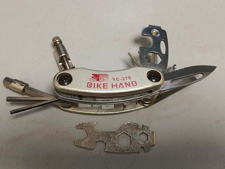 Мультитул Bike Hand YC-279 набор шестигранников на 12 предмета