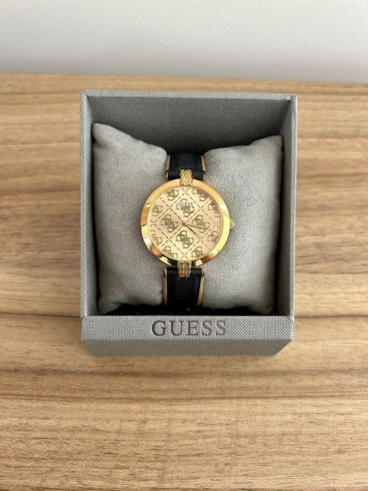 Zegarek Guess G Luxe damski