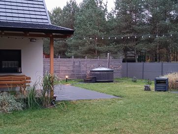 Całoroczny domek na Kaszubach - (gorąca  balia, jacuzzi, sauna)