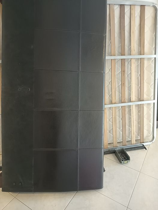 Cama de casal com colchão