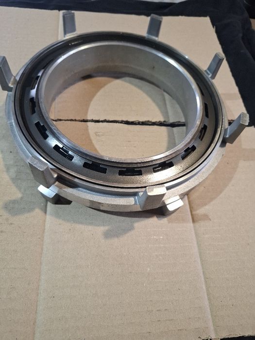 Корпус поршнів Lov Revers