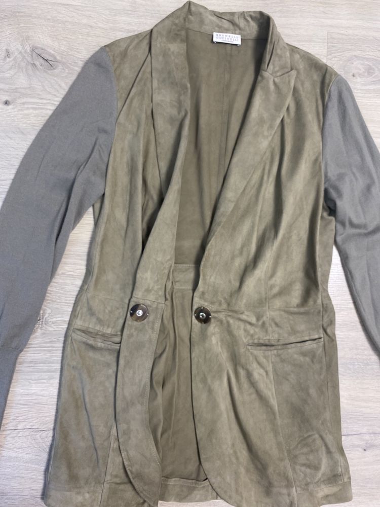 Продам женский пиджак ,курточка,кардиган Brunello Cucinelli
