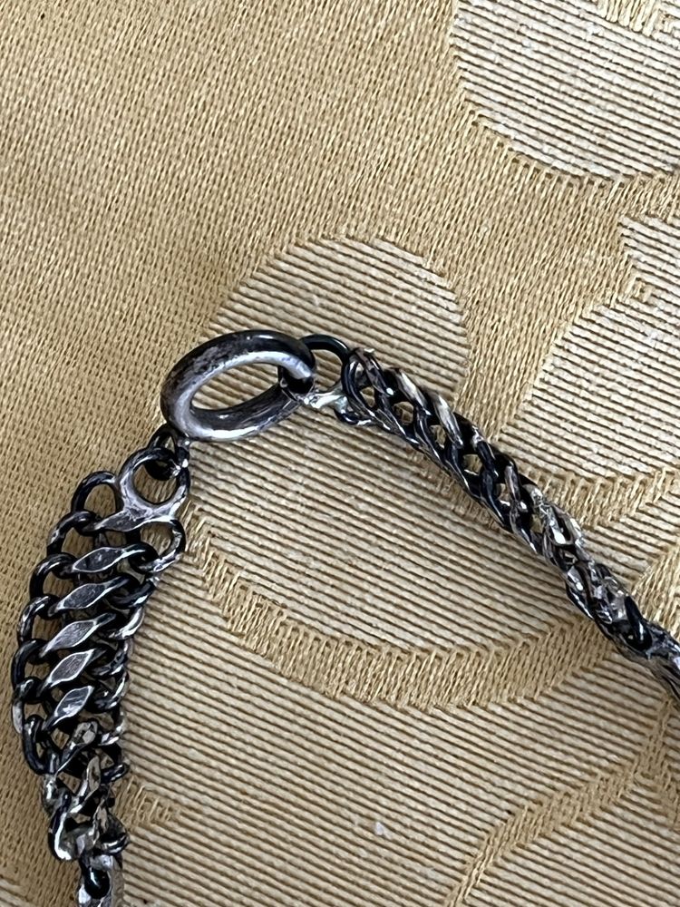 Relogio muito antigo de senhora caixa e bracelete tudo prata de corda