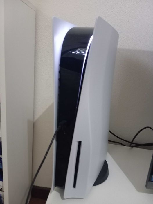 PlayStation 5 1tb com comando ótimo estado
