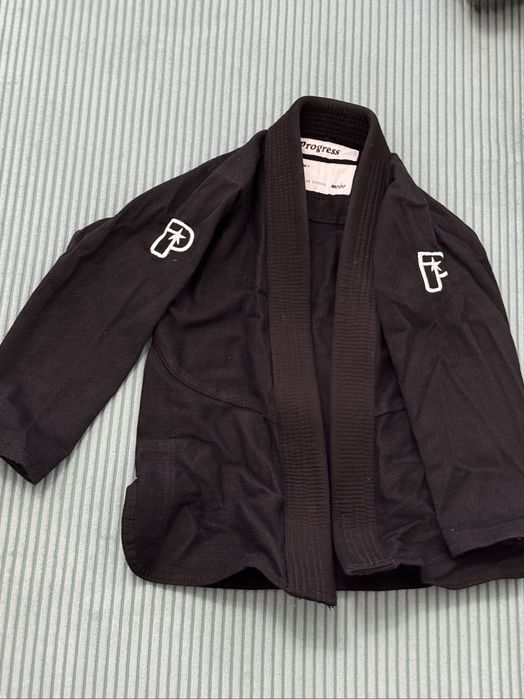 Кімоно для джиу джитсу PROGRESS THE ACADEMY GI  розмір M000