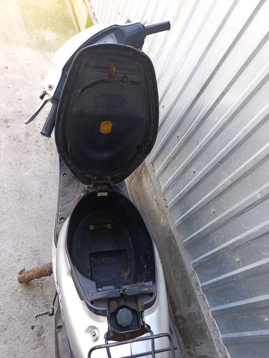 Продам скутер Хонда Дио аф34, возможен обмен.