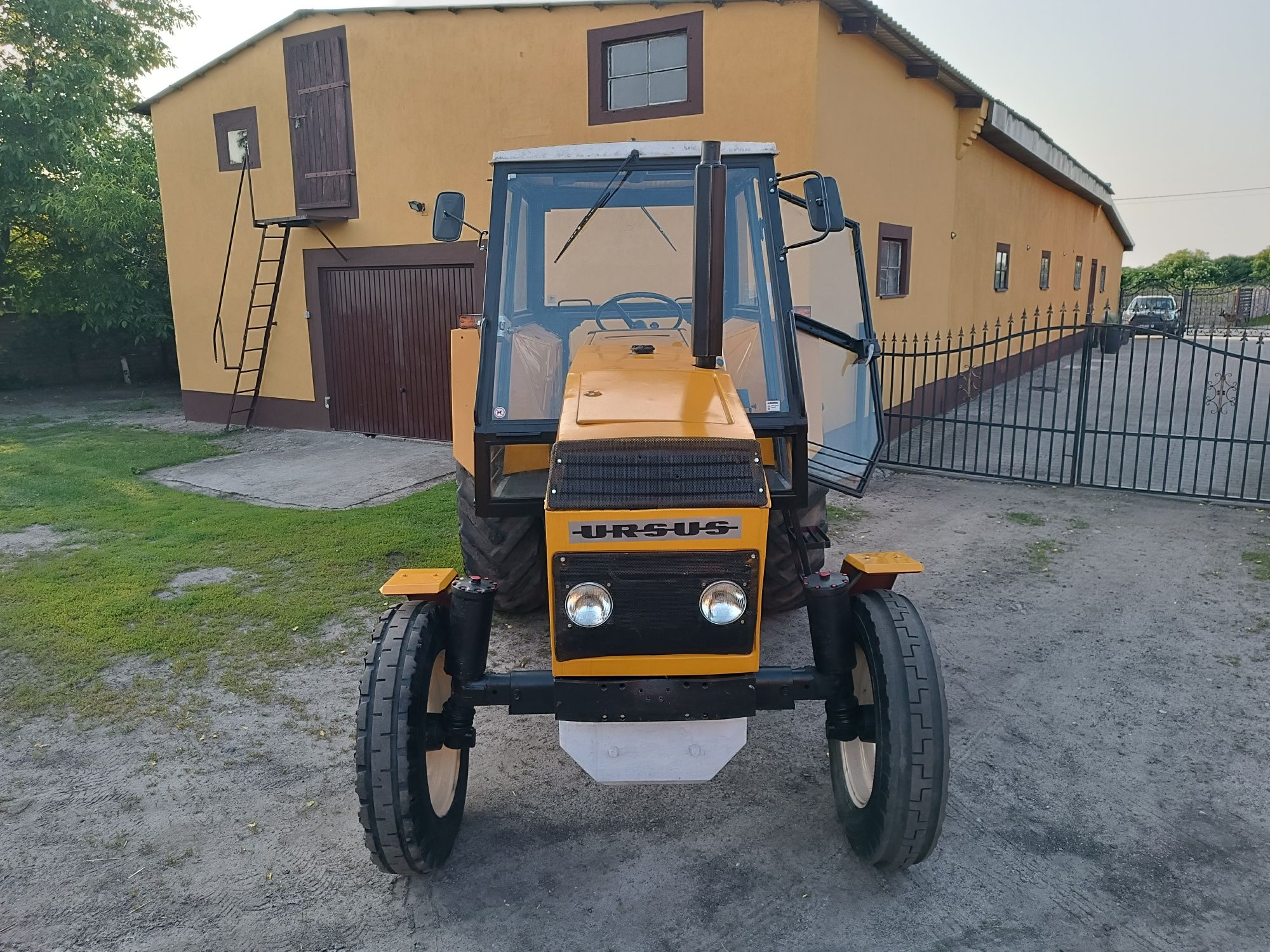 Ursus C-385 zarejestrowany