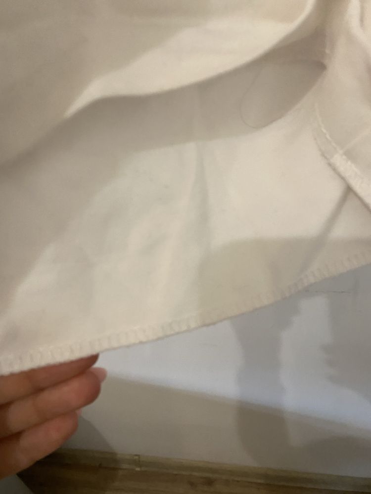 Białe spodenki zara 36 s