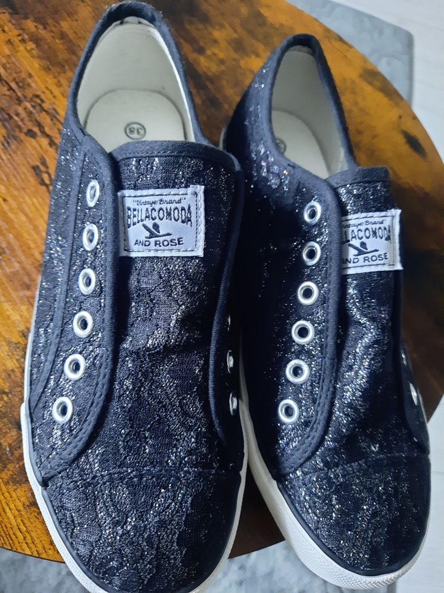 Buty trampki rozmiar 38 Nowe