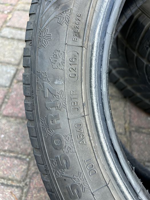 Dunlop SP WINTER SPORT 4D 225/50 R17